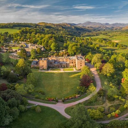 Muncaster Castle Coachman'S Quarters Bed & Breakfast Ravenglass Exterior foto