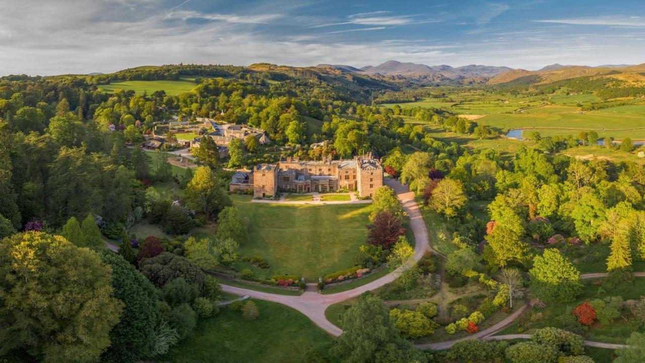 Muncaster Castle Coachman'S Quarters Bed & Breakfast Ravenglass Exterior foto